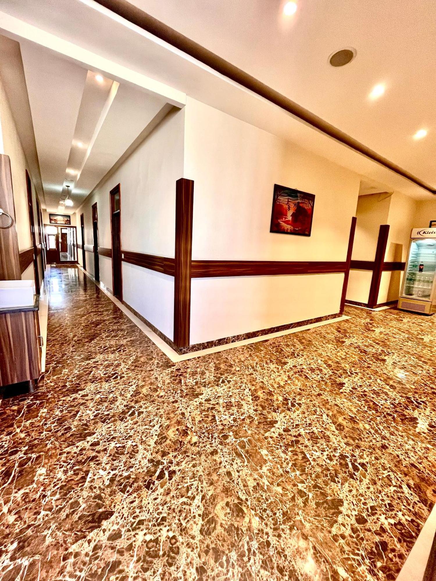 Jb Residency Zirakpur !! Top Rated & Most Awarded Property In Zirakpur Exterior foto